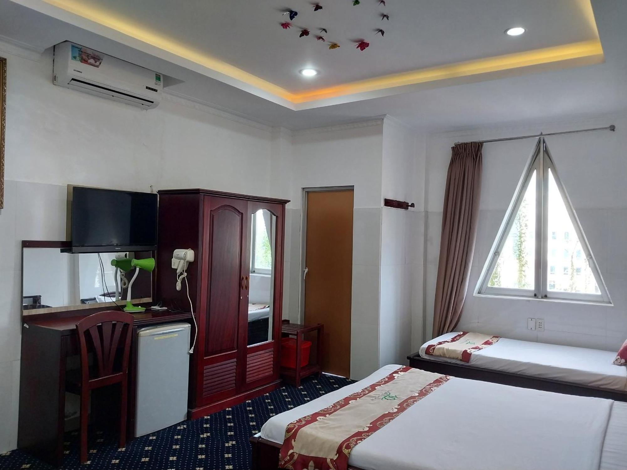 Nhat Quy Hotel Tay Ninh Exterior photo